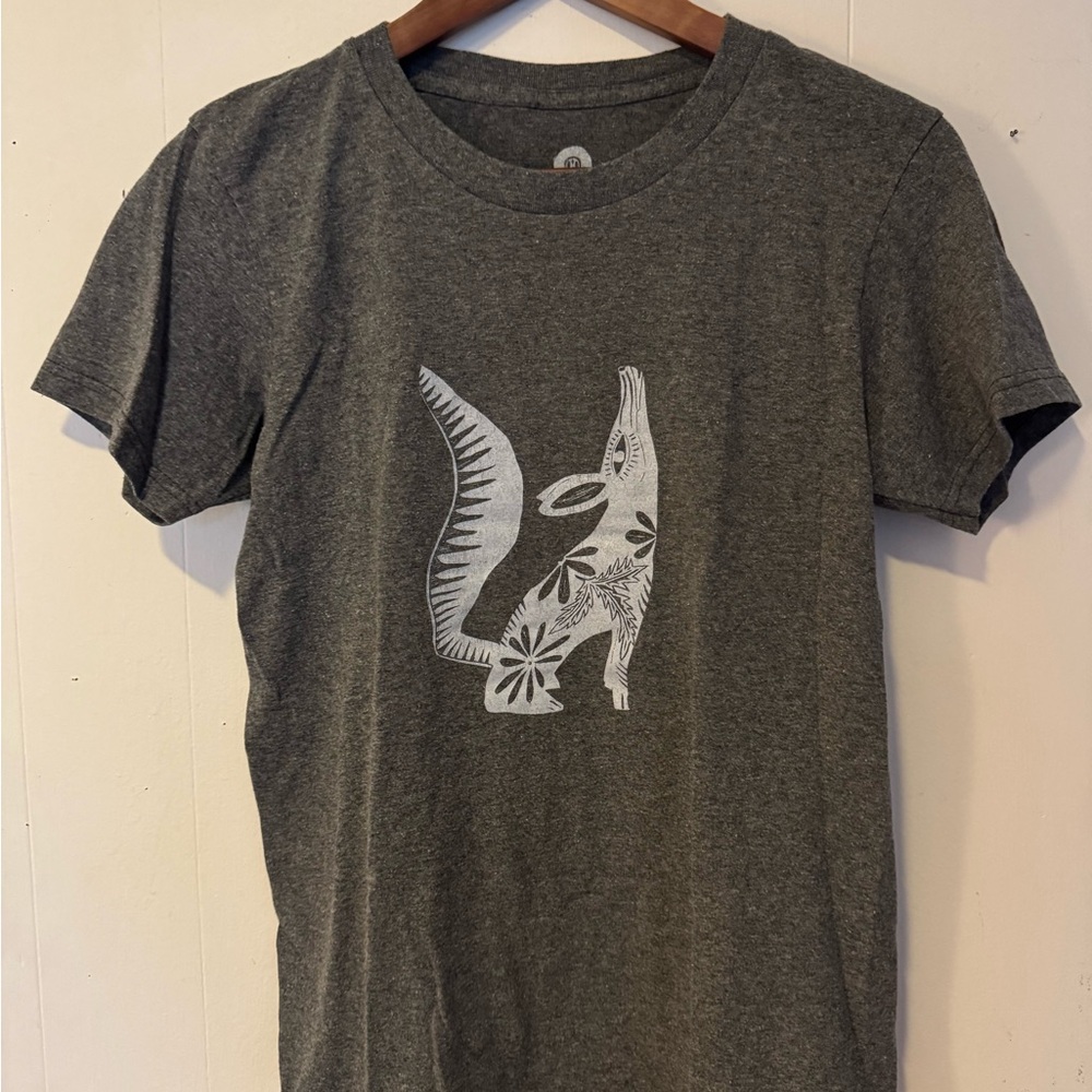 Gray Graphic Tee - Short Sleeve